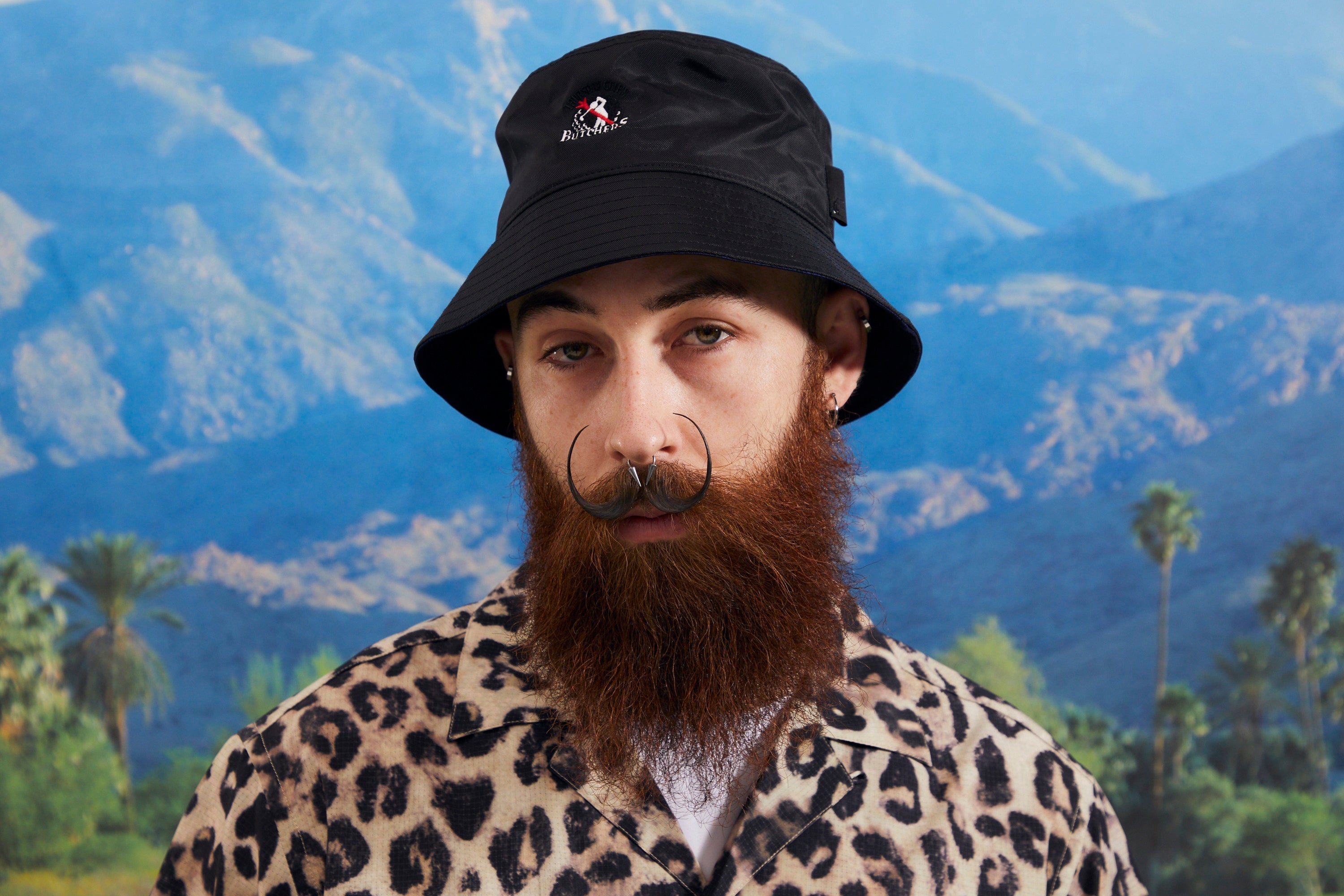 tops – THURSDAY GOLFIN BUTCHERS