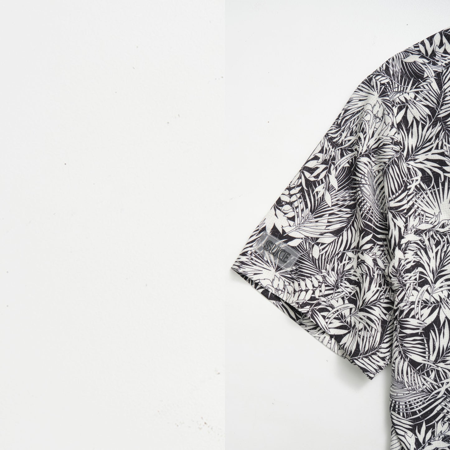 Hole In Fabric Print SHT