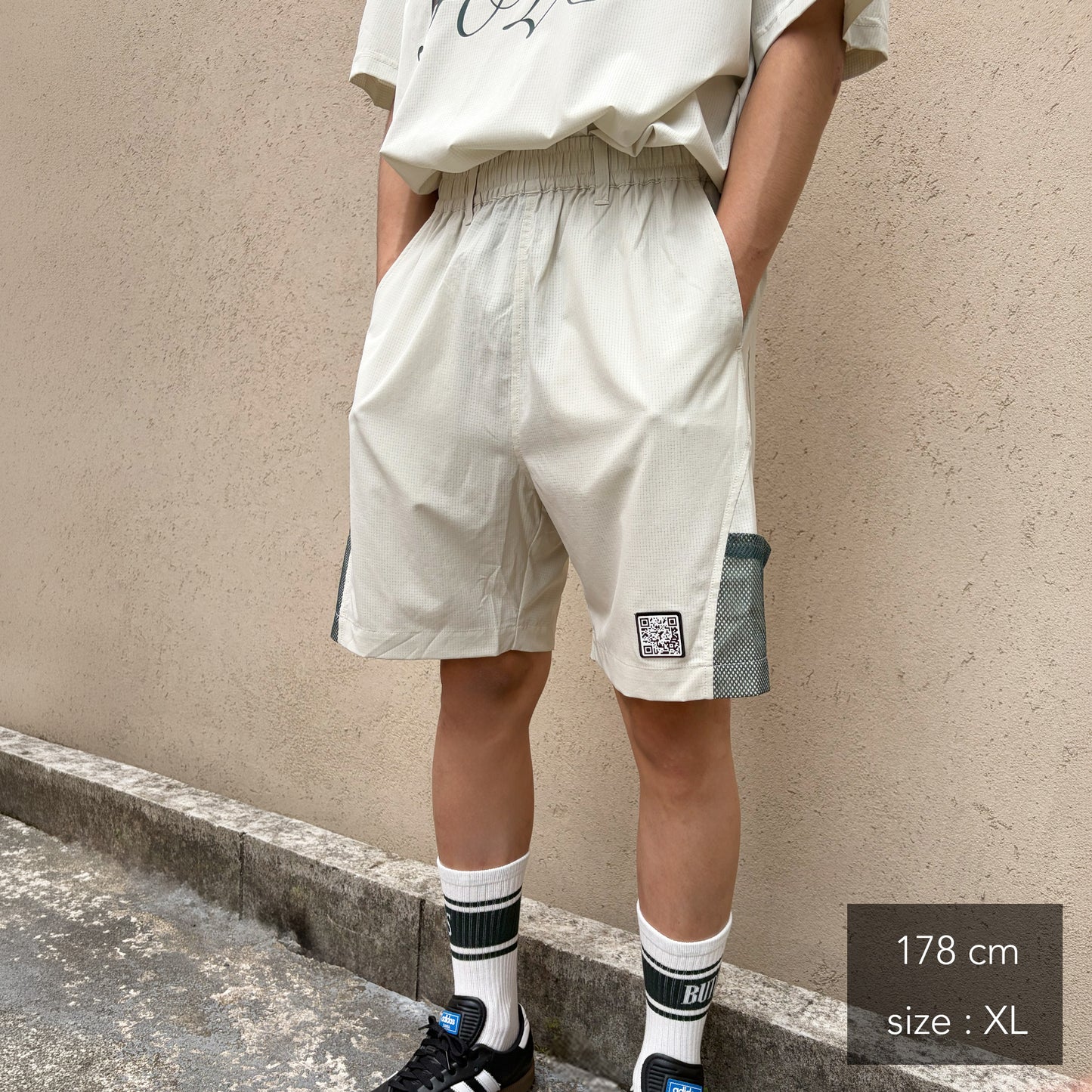 Hole In Fabric Side Mesh SRT
