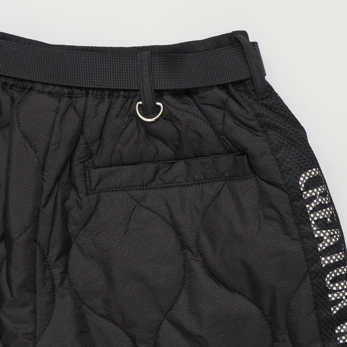 Rip Padded Short Pants