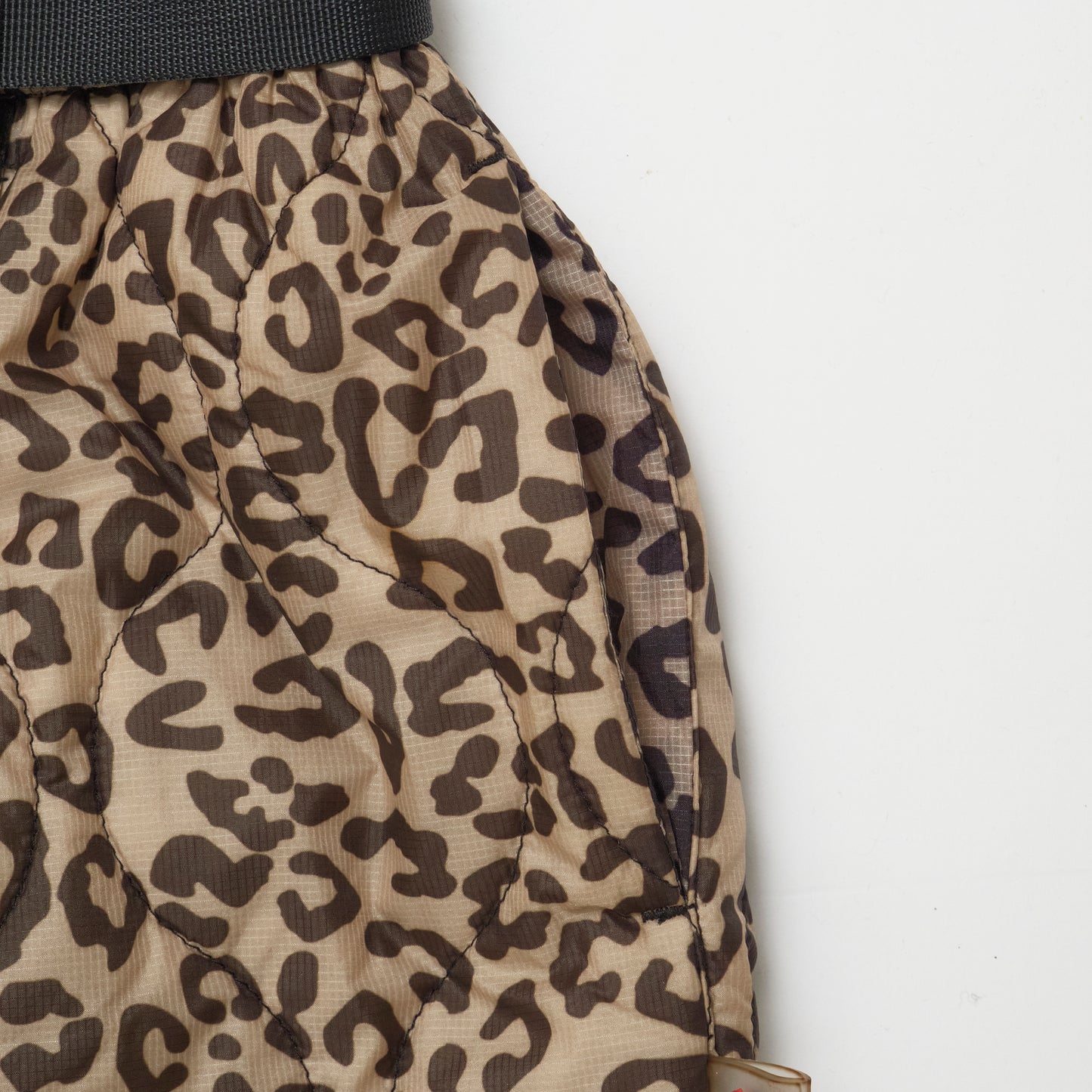 LEO Rip Padded Rib Pants