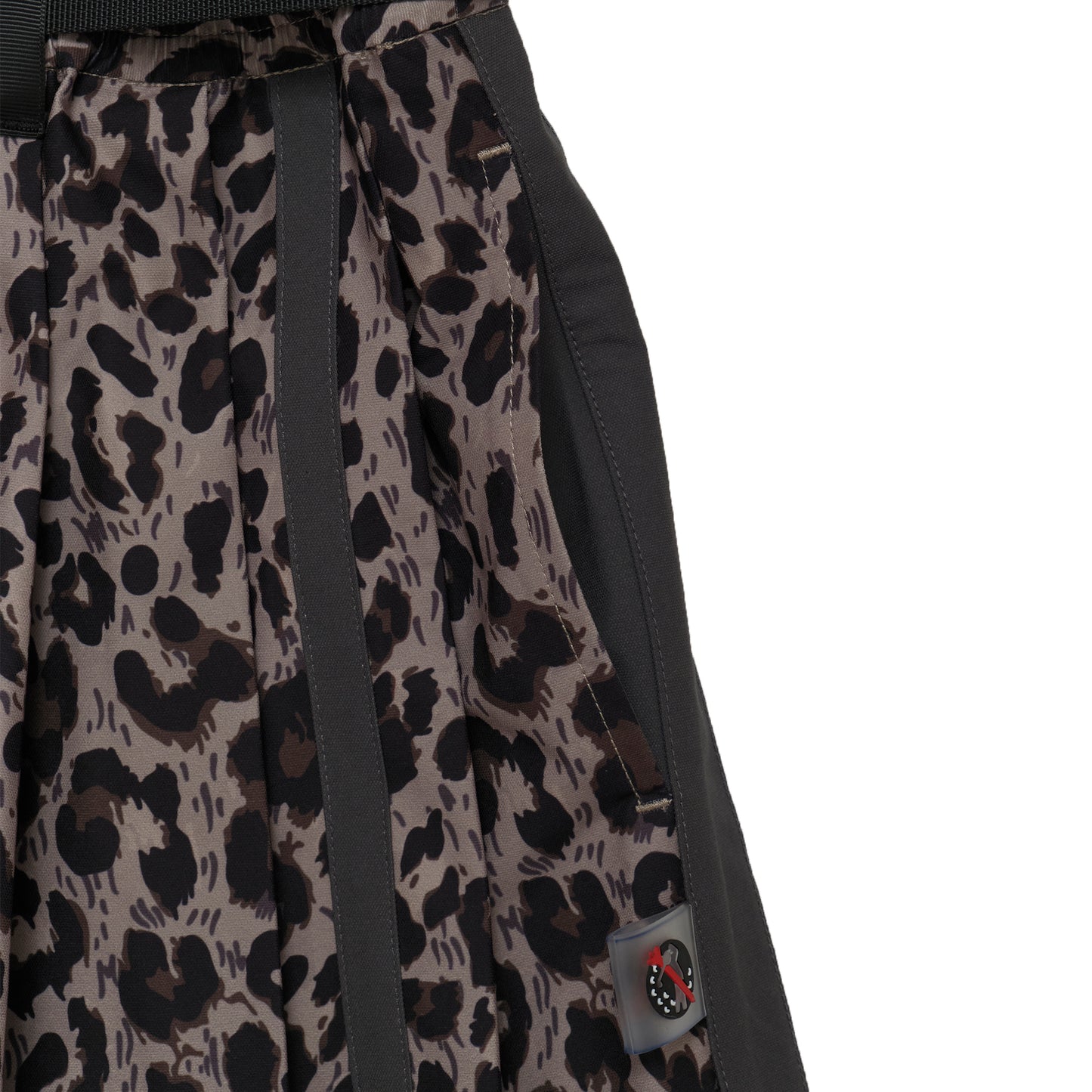 Leo Asymmetry Stripe SK (SK-06)